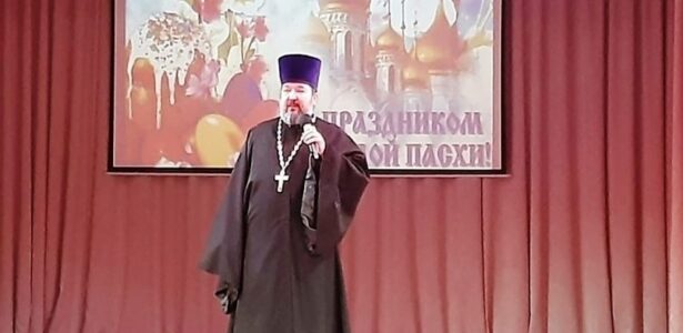 В Приморско-Ахтарске прошло праздничное мероприятие «Светлая Пасха Христова»