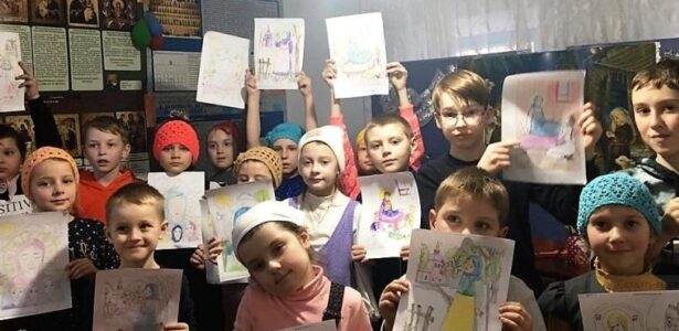 В воскресной школе храма Воскресения Словущего Приморско-Ахтарска прошли занятия, посвященные 25-летию обретения мощей святой блаженной Матроны Московской