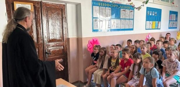 О заповедях Божьих школьникам