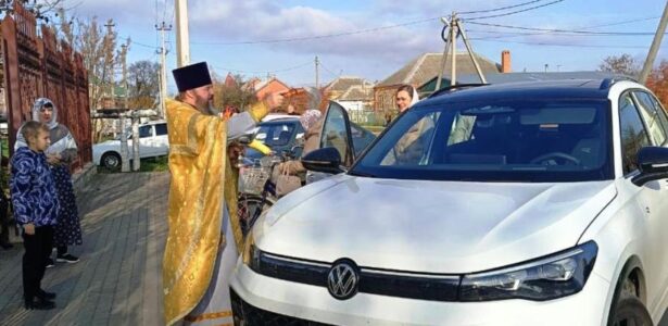Благотворительная акция «Освящение колесниц» в храме станицы Бриньковской