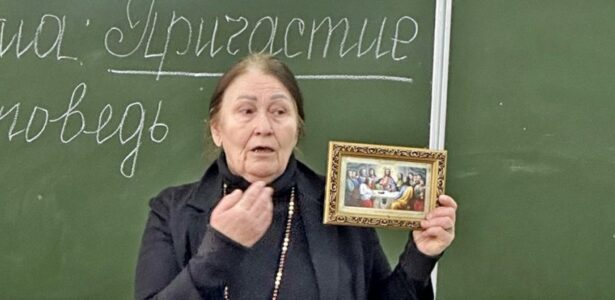 Беседа о Таинстве Причастия в Приморско-Ахтарской школе № 3