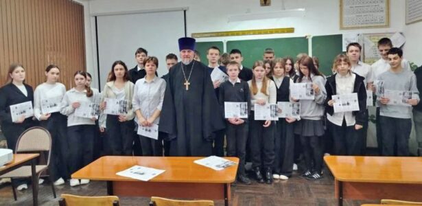 Миссионерская встреча со старшеклассниками 4-й школы станицы Ольгинской