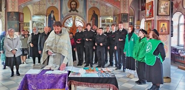 Антиабортные акции в храме Воскресения Словущего города Приморско-Ахтарска