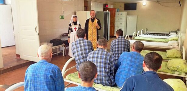 Встреча с благочинным в психиатрической больнице посёлка Приморского