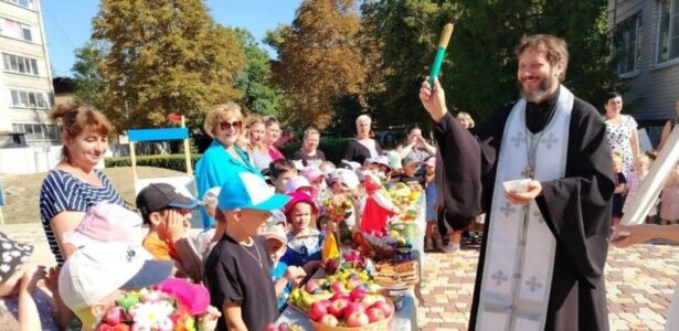 Акция «Фаворский свет» в детских садах Приморско-Ахтарска