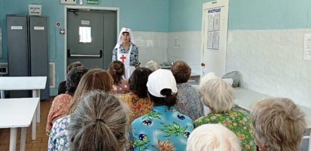 Миссионерская беседа в психиатрической больнице посёлка Приморского